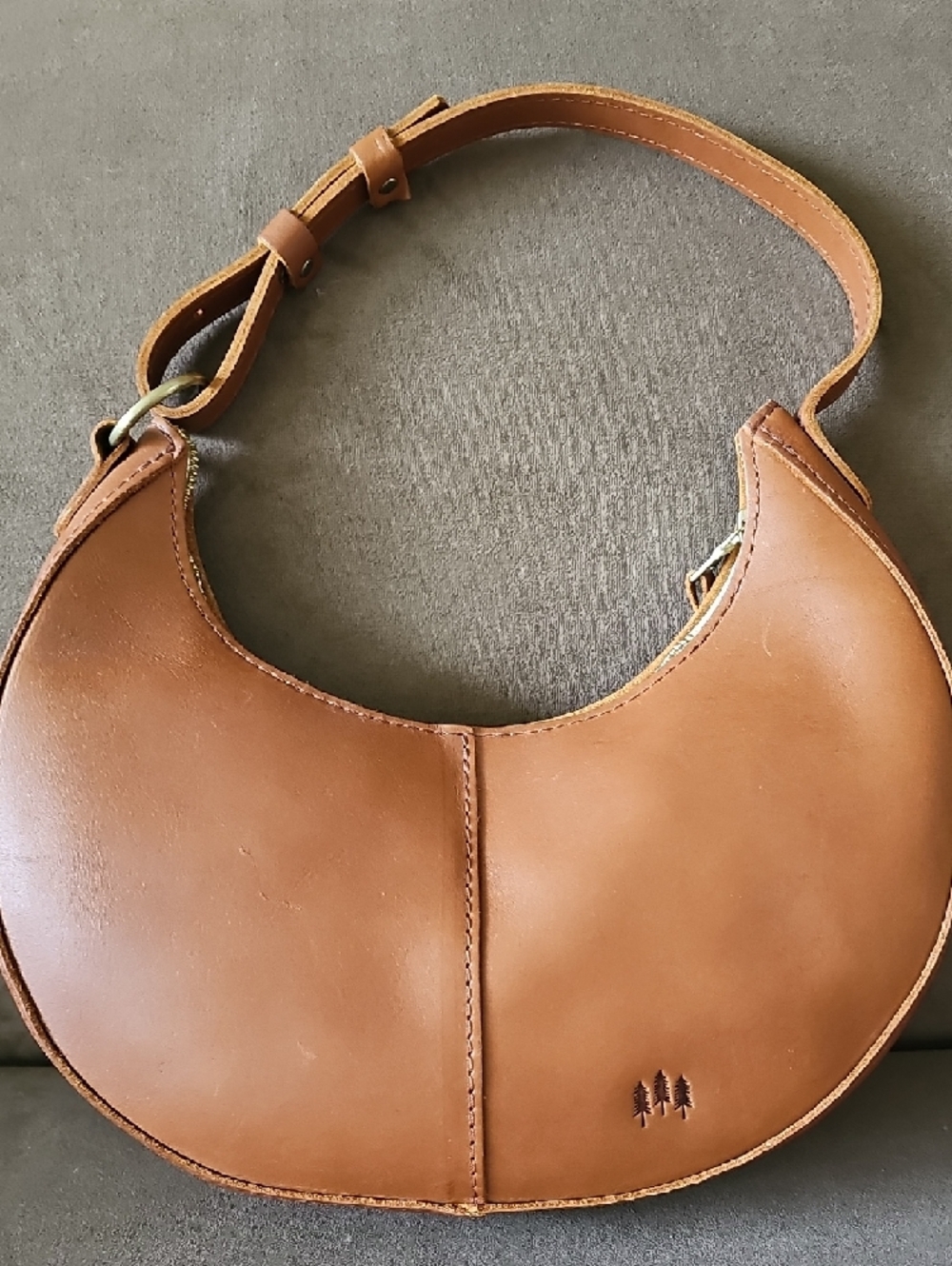 Portland Leather Goods Nora Shoulder Bag in the color Honey - Picture 2 of 7